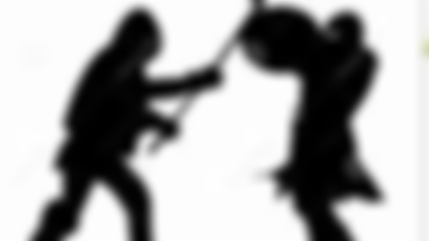 Drop Date Duel: White Denim VS Lauren Mayberry