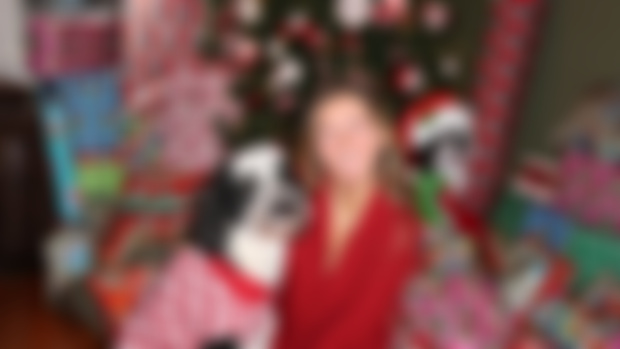 merry christmas 🎄🎁 from me and charlee! 
