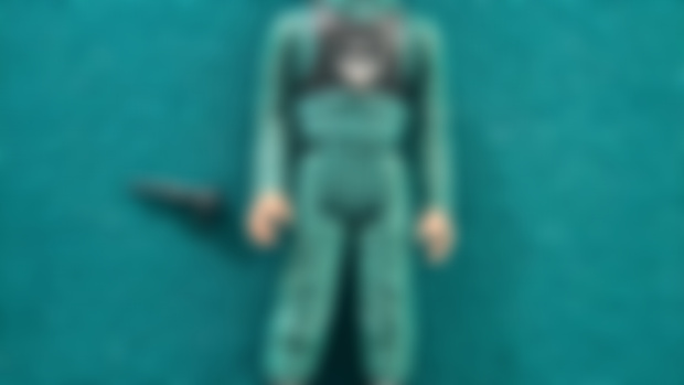 Collector Alert: 1985 A-Wing Pilot - Complete
