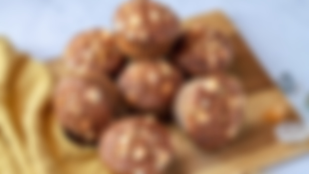 Banana Macadamia Nut Muffins