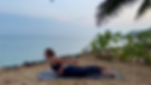 CZ: Sunrise yoga - Koh Samui - 26min