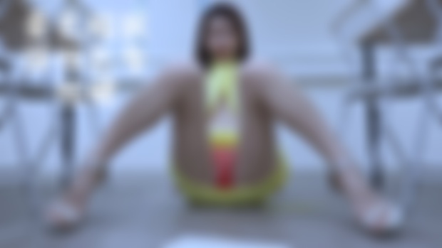 (4K)(Cherry)黃色褶皺彈性包臀短裙