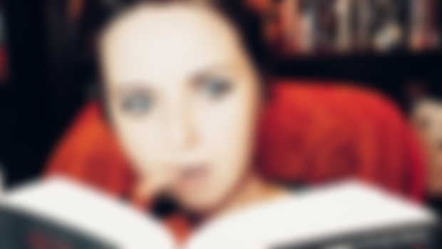 Sinead's Spooky BookTube