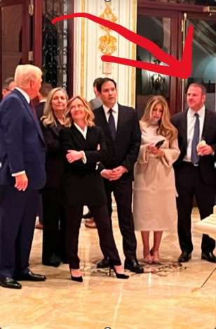 Tilman Fertitta (right) with (L to R) Donald Trump, Italian Prime Minister Giorgia Meloni, and Marco Rubio at Mar-a-Lago in January 2026. | Source: PaperCity Mag via TikTok.