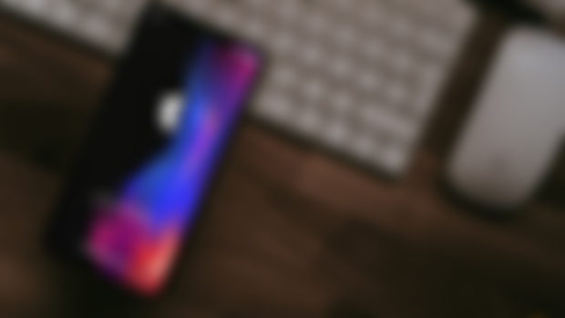 iPhone X/Xs/Max PSD Mockup