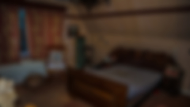 (EARLY PHOTO ACCESS) Small cozy untouched Abandoned time capsule House found with an unexpected discovery!
