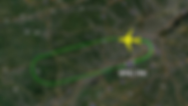American Airline Airbus A319 reported bleed air issue. Emergency return.
