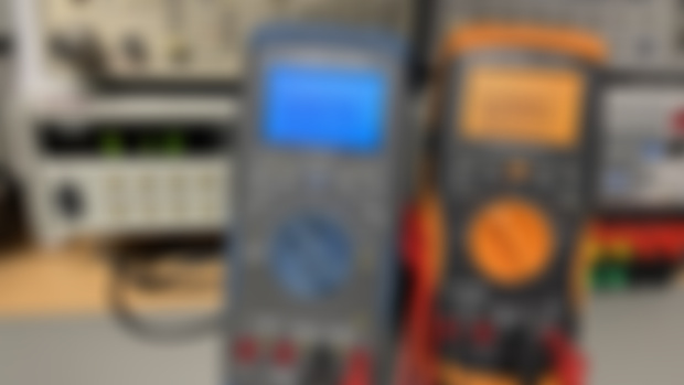Keysight Agilent even the backlight matches the housing color