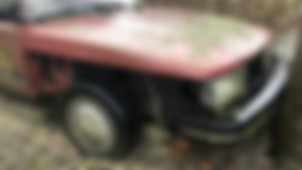 Saab 900 in decline ⚰️