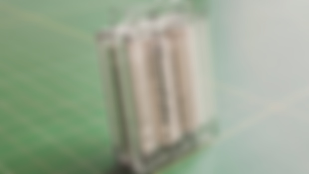 Clear Plastic Shader (Batteries included)