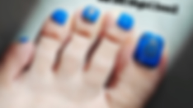 Blue toenails under light 🔥🔥